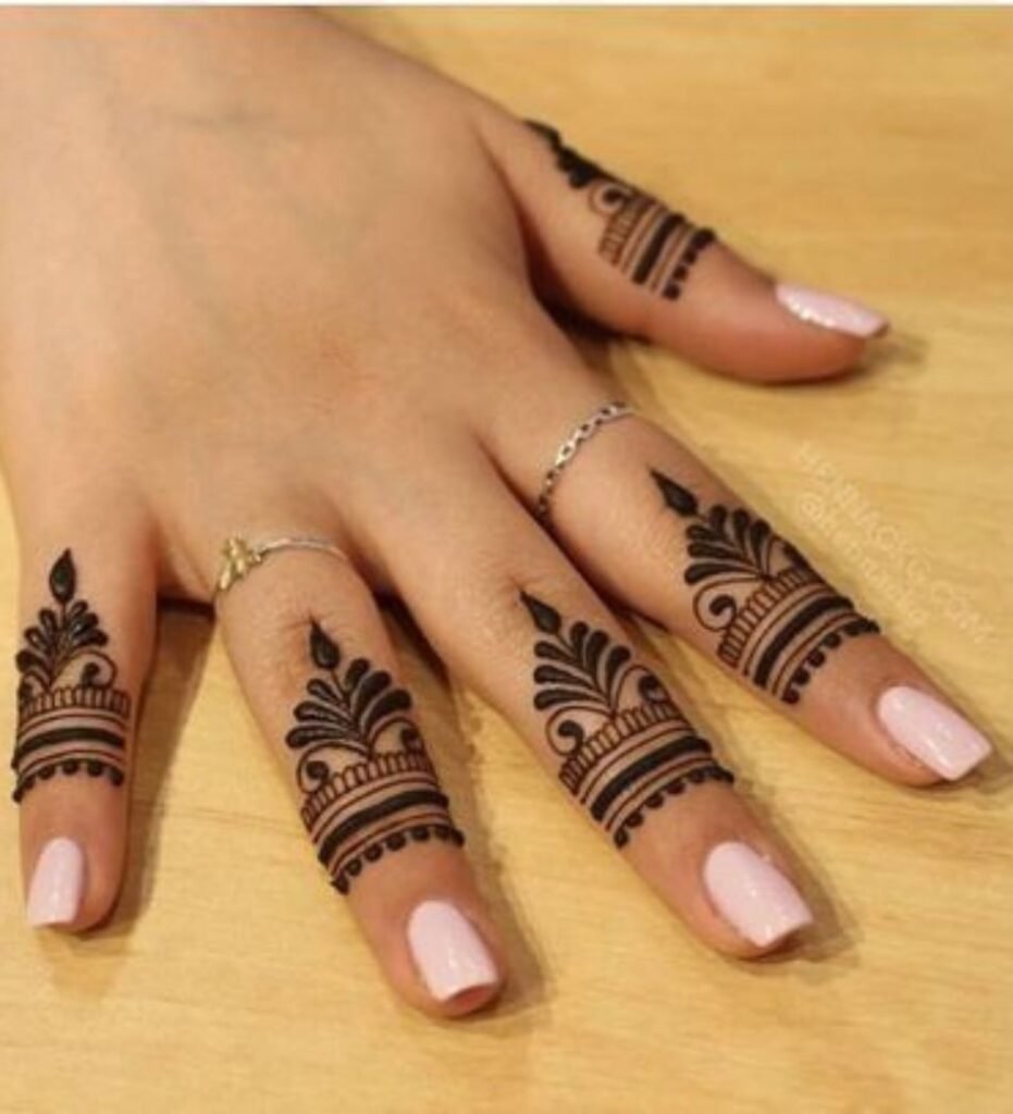 easy finger mehndi design