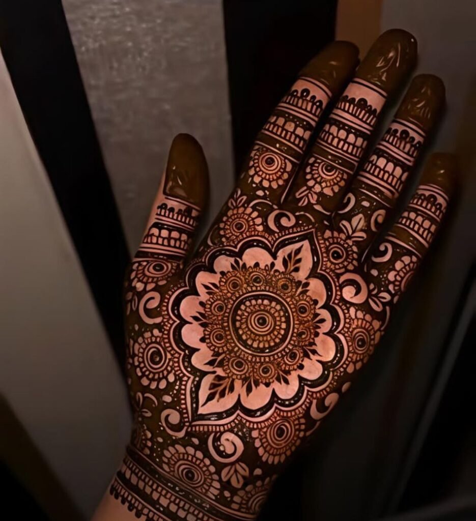 left hand mehndi design