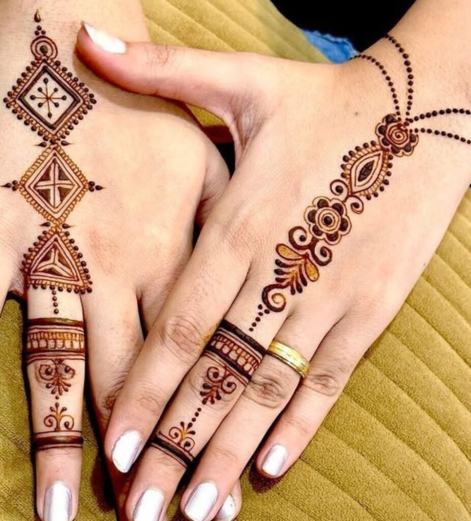 bracelet mehndi design with 1 finger