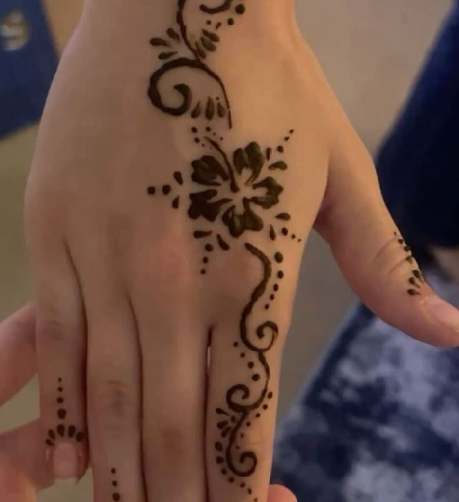 easy mehndi design