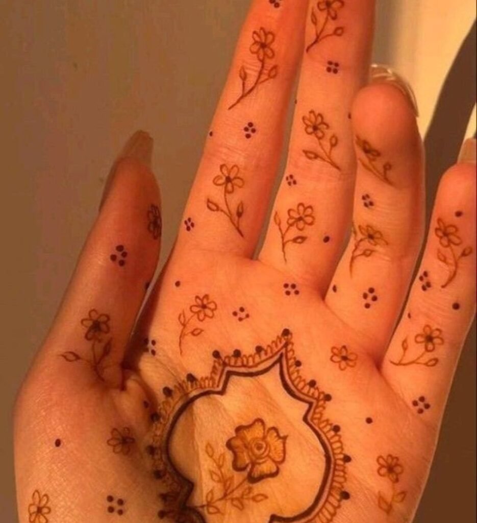 elegant mehndi design
