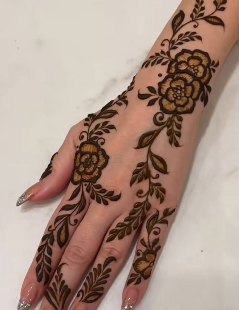 arabic floral mehndi