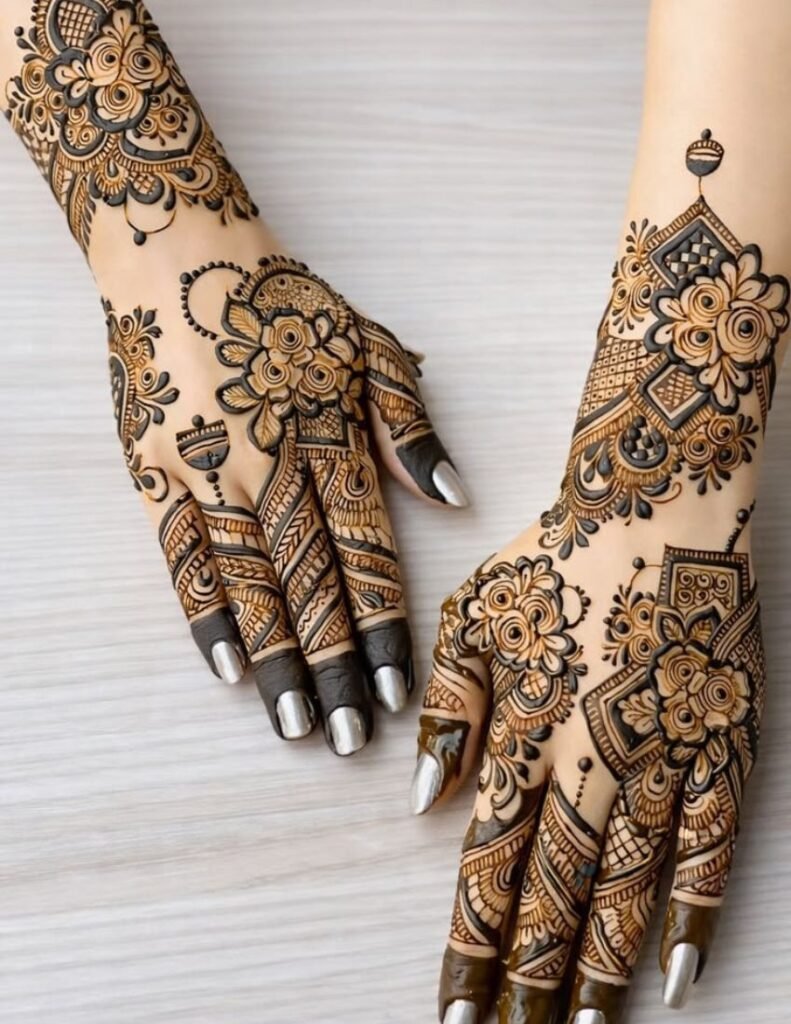 back hand khafif mehndi design