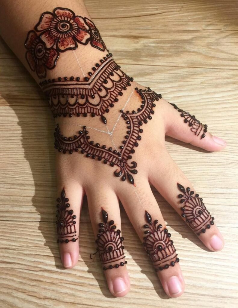 border mehndi design for kids