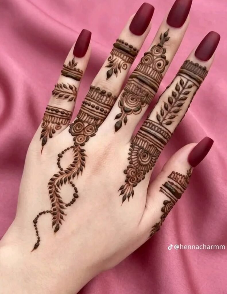 lattest ring finger mehndi design