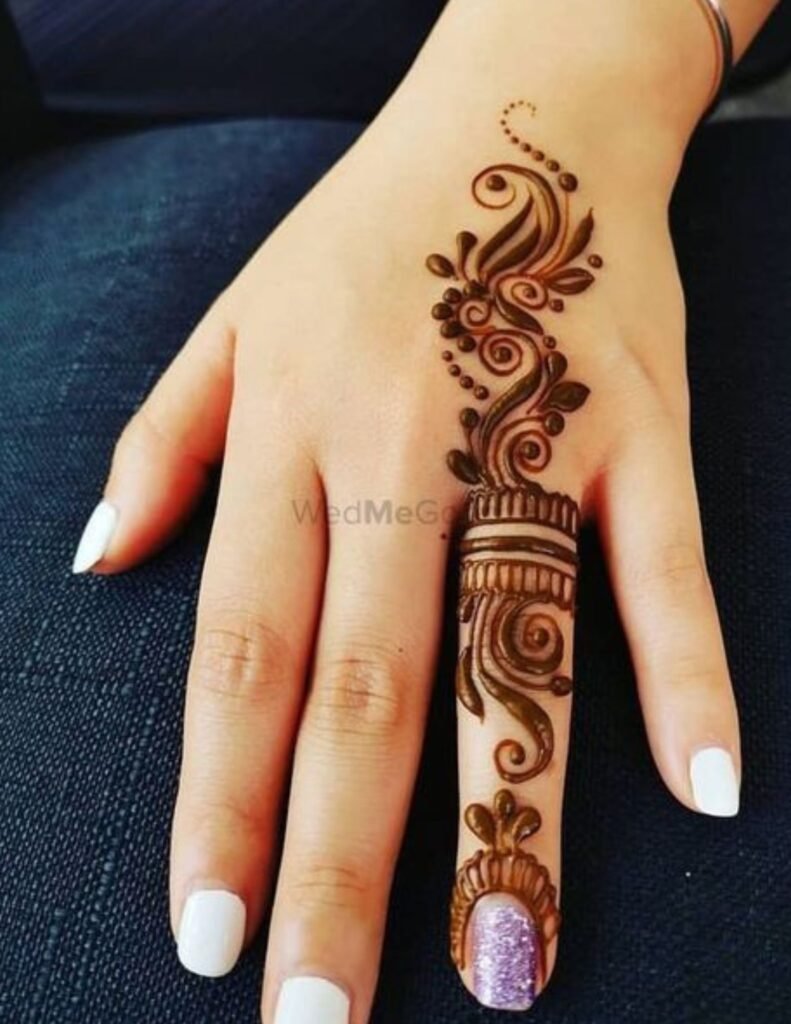minimalist ring finger mehndi design