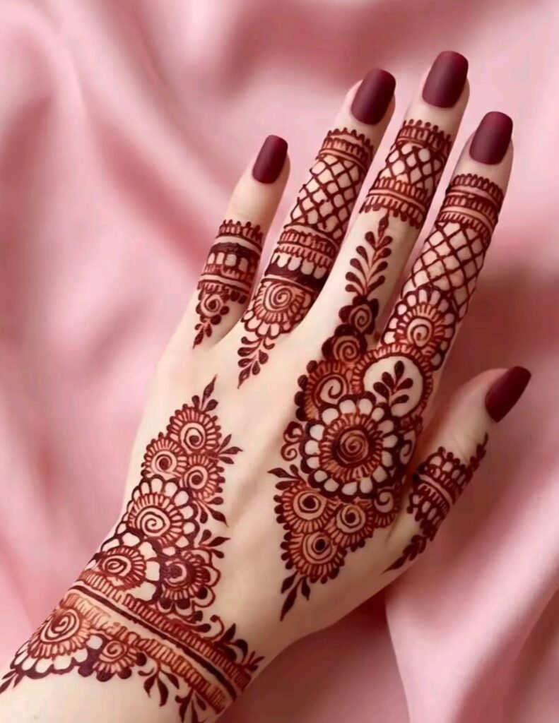 back hand mehndi design