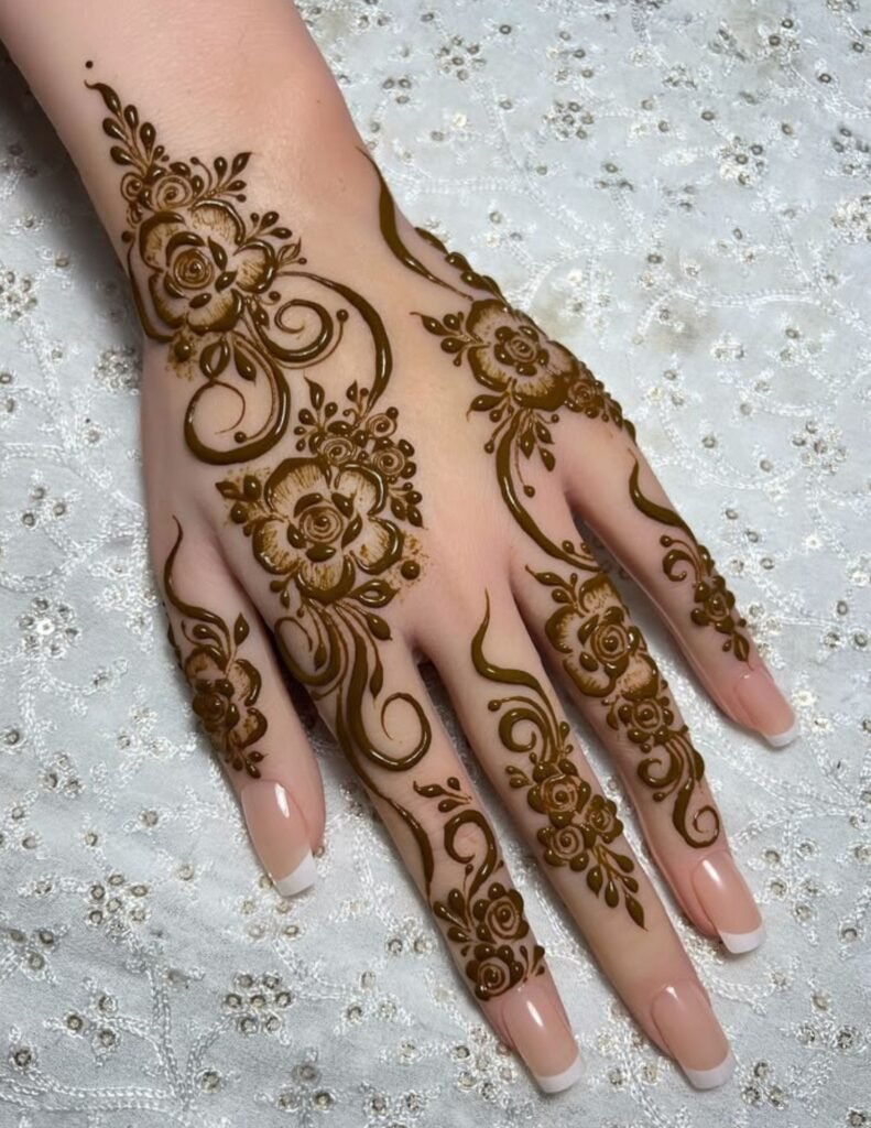 elegant mehndi design