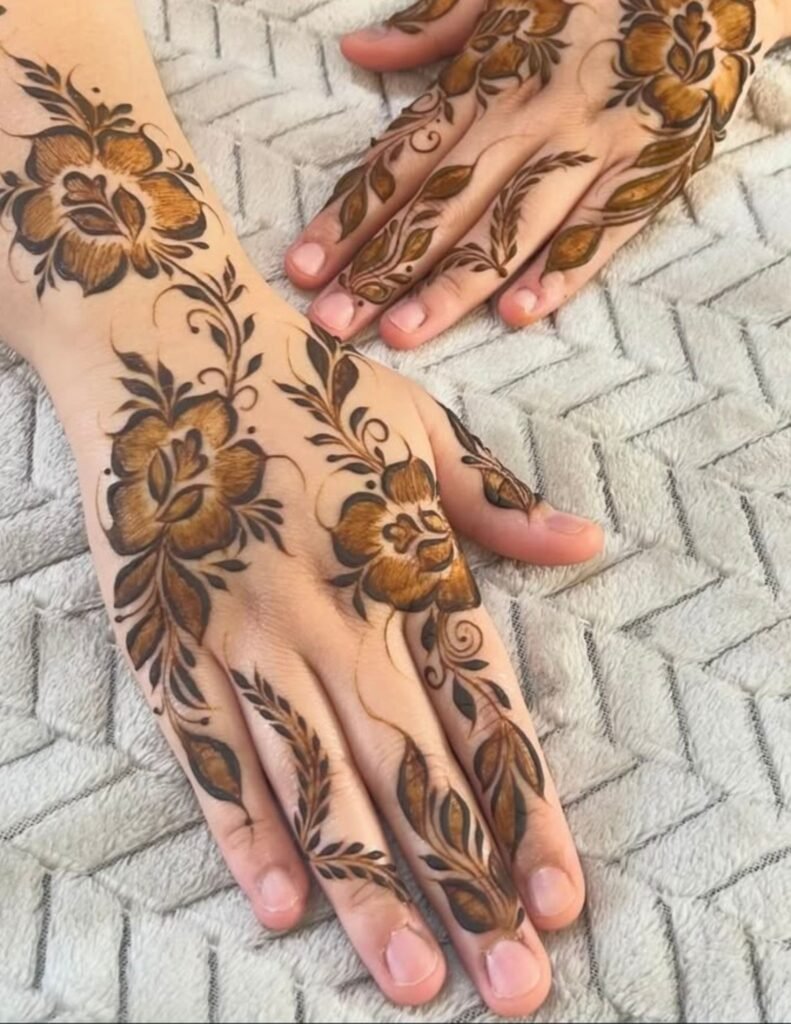 gulf floral mehndi design