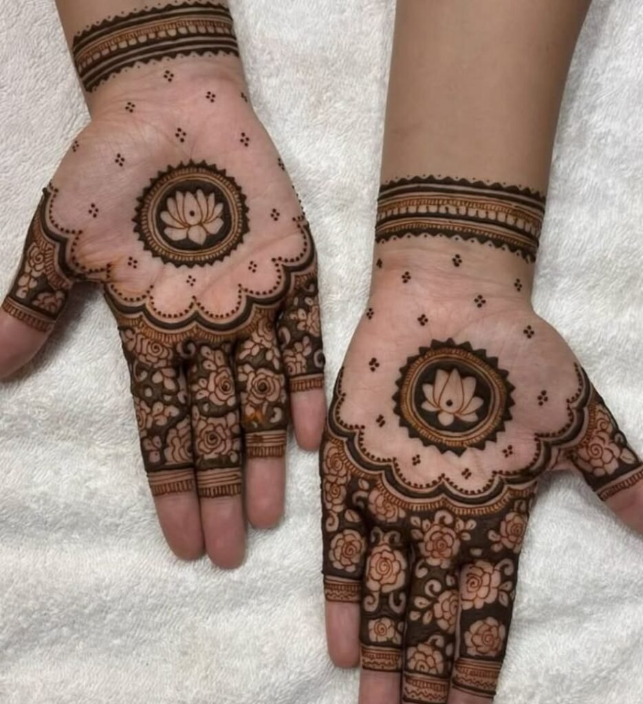 lotus mehndi design for front hand