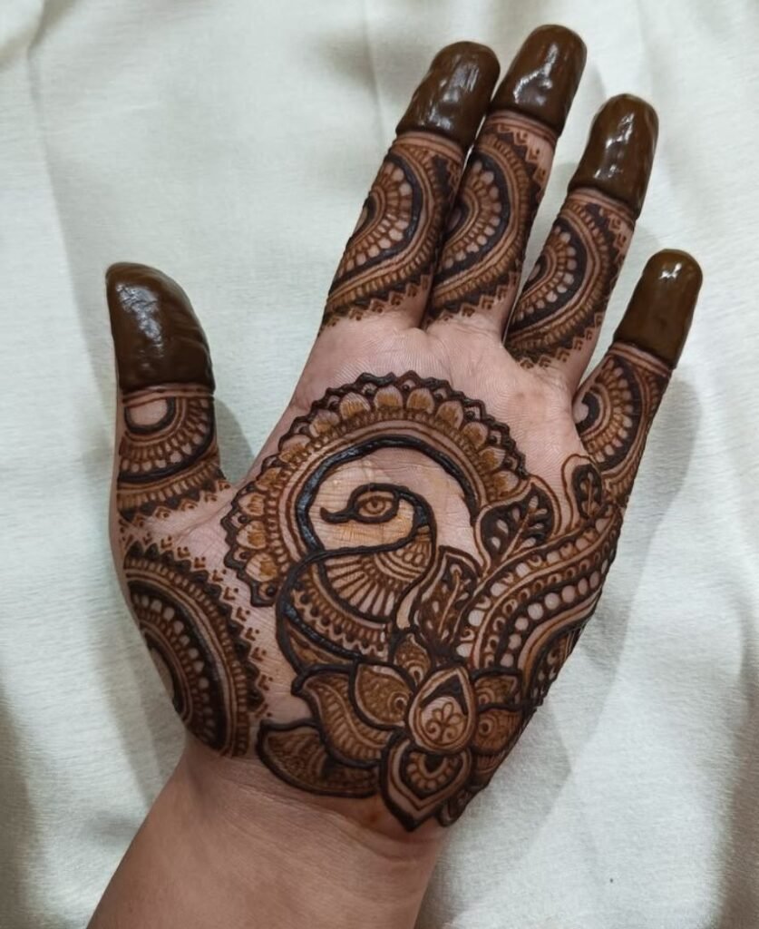 peacock mehndi design for front hand