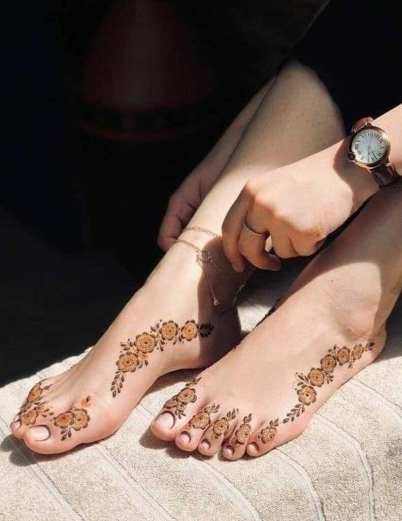 simple & elegant mehndi design