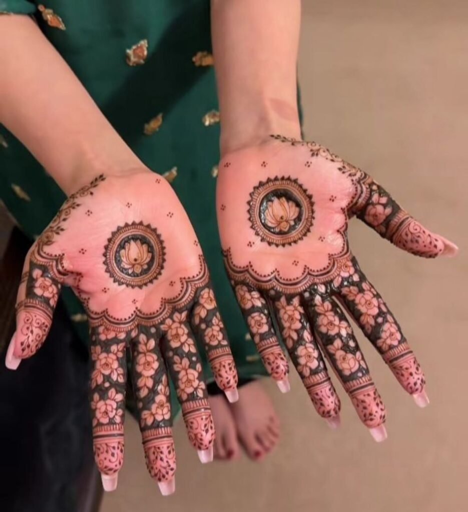 simple lotus mehndi design