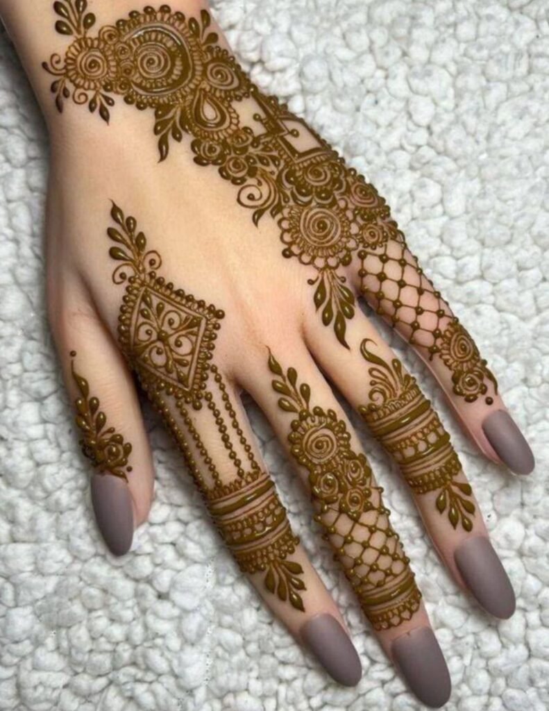 stylish moroccan mehndi design