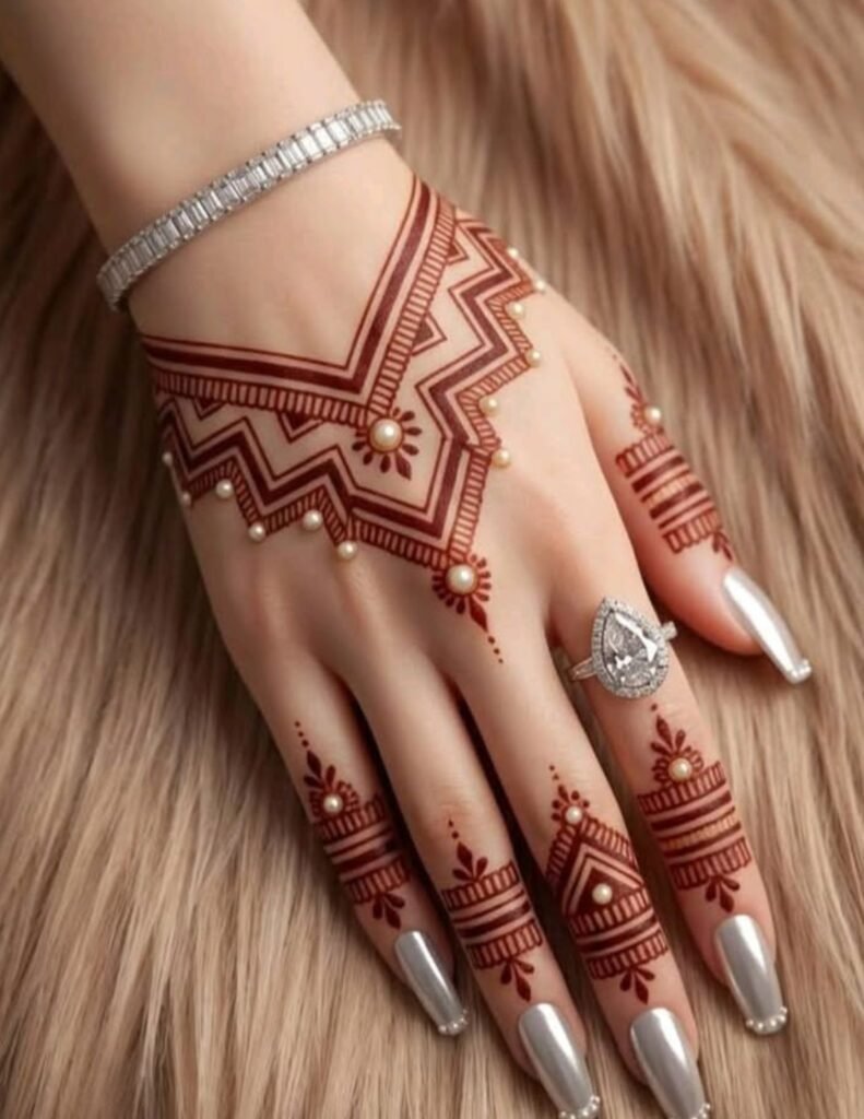 trending geometric mehndi design
