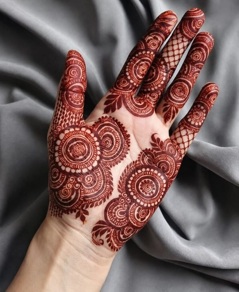 trendy mehndi for front