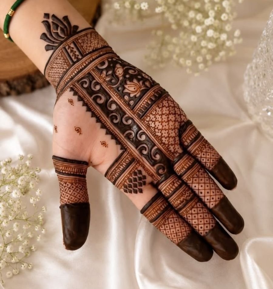 beautiful mehndi design