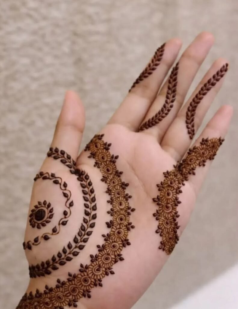 front hand mehndi design