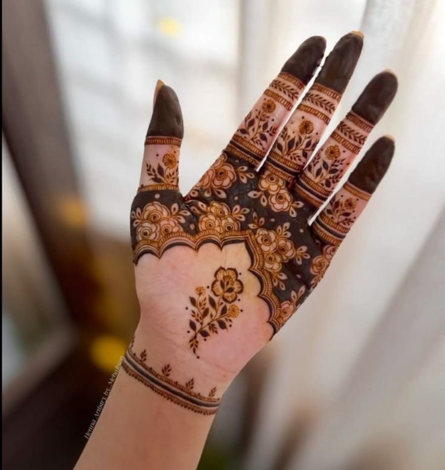 pretty mehndi design